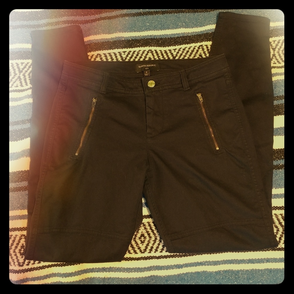 Banana Republic black moto-style skinny pants!
